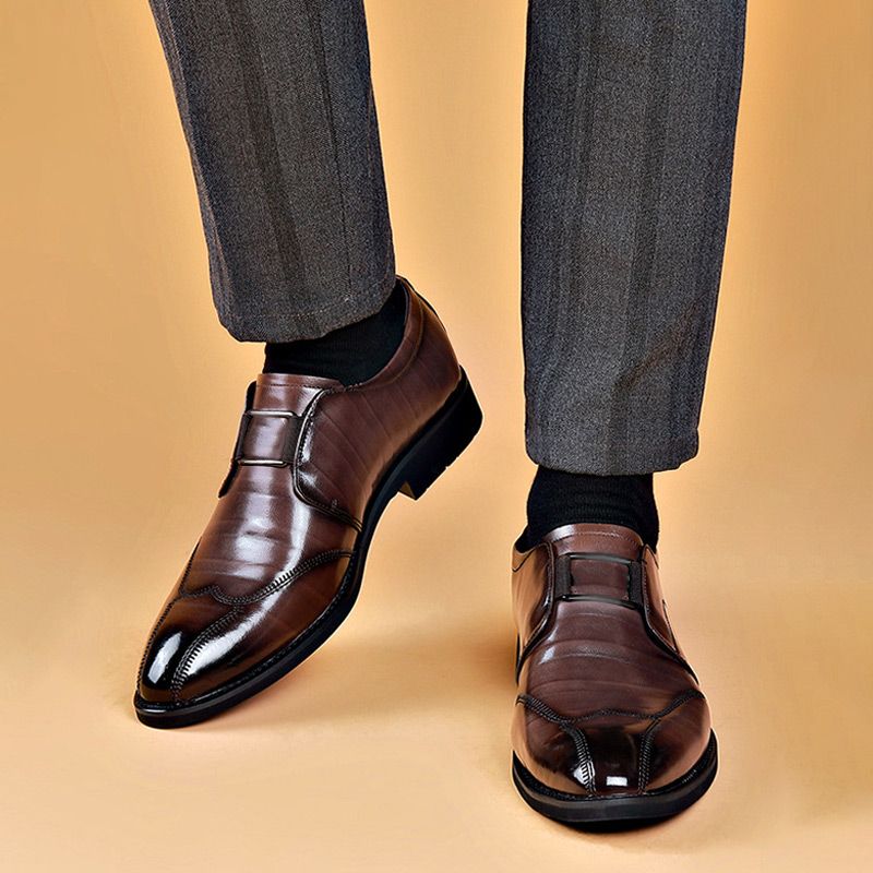 5 zapatos de hombre muy cómodos para aguantar todo el día y perfectos para  combinar con cualquier 'look
